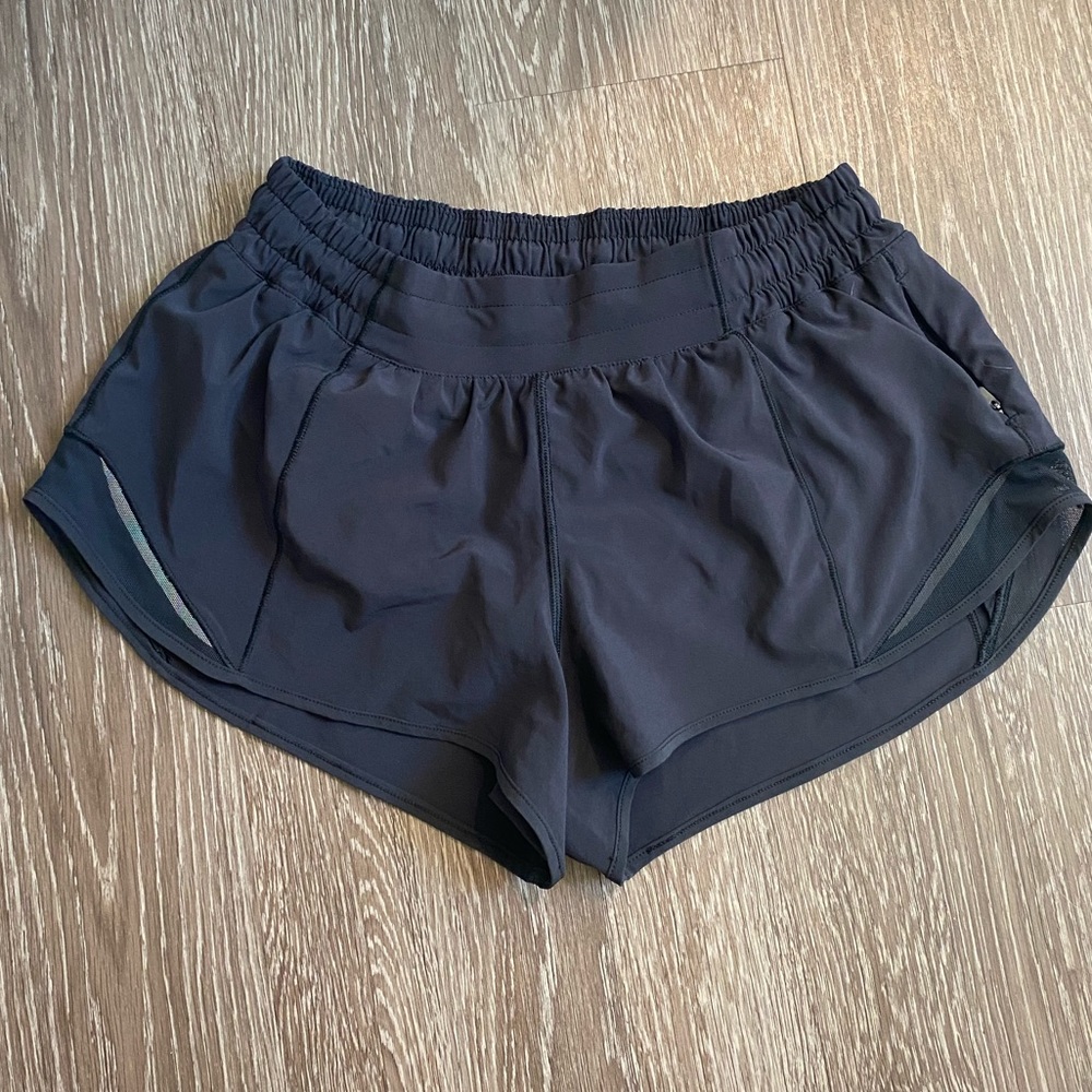 Hotty Hot Low Rise Short 2.5"